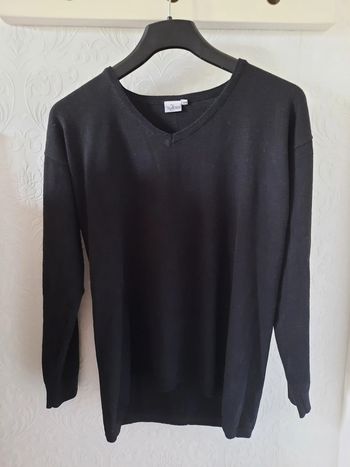 Pull noir