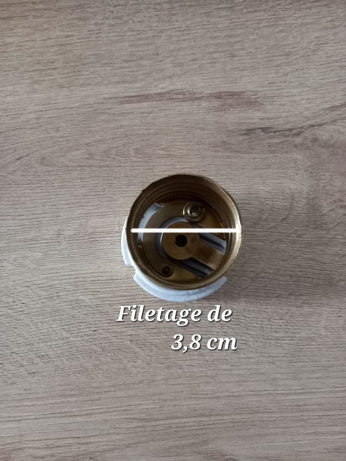 Douille B40 ancienne en laiton et céramique. - photo numéro 5