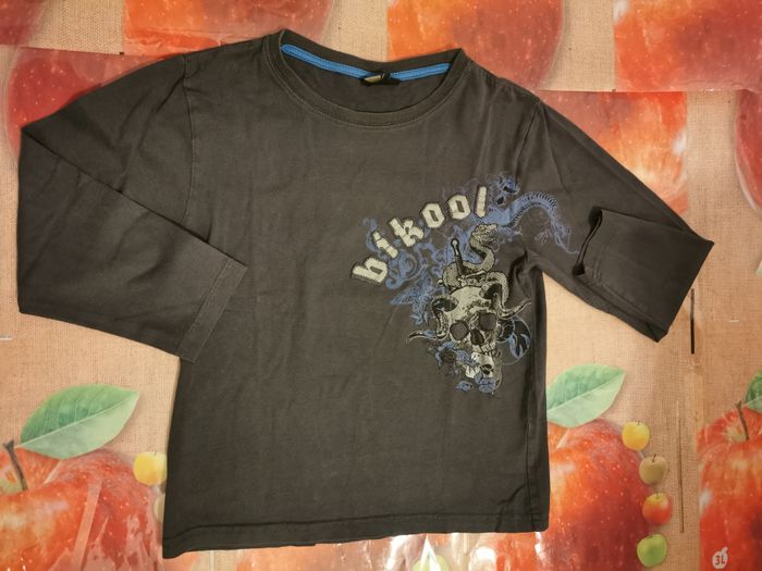 t-shirt taille 8 ans