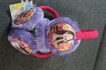 cache oreilles Soy Luna violet et rose