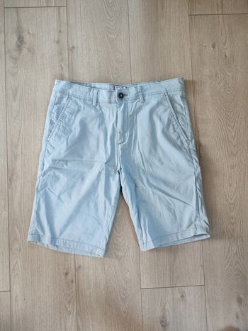 Short gris