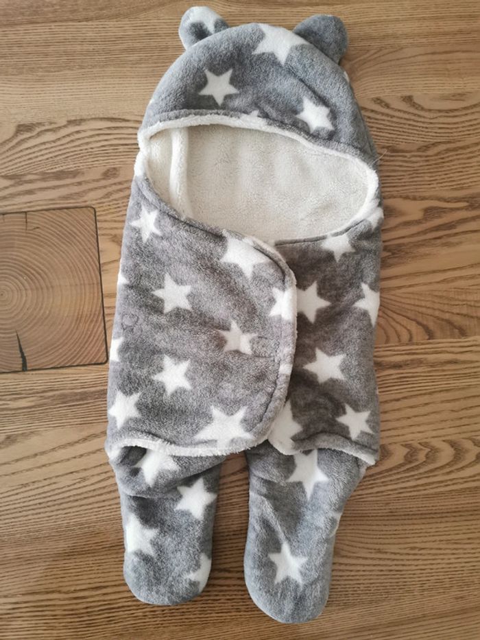 Combinaison étoile grise