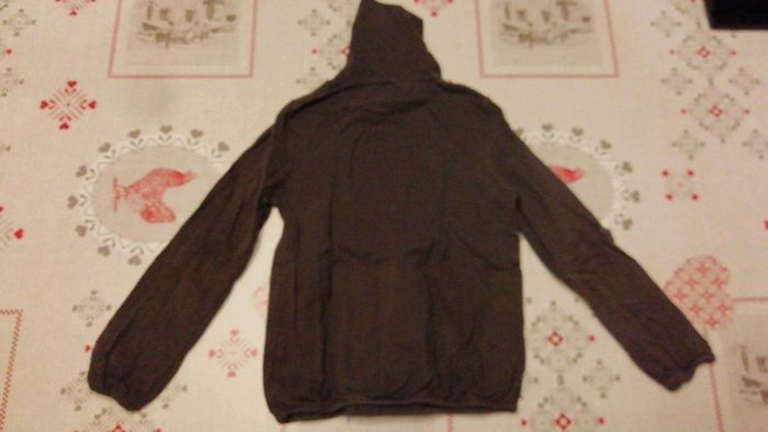 Tee shirt col roulé 8 ans - photo numéro 3