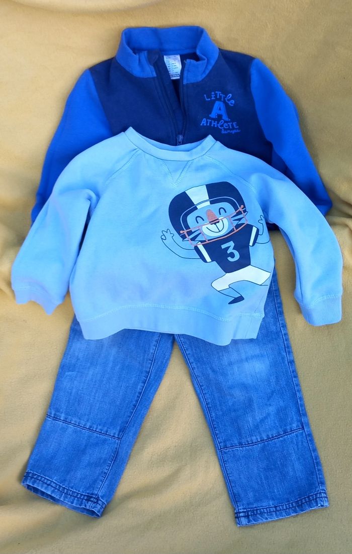 Lot 24 mois đ Disney/Vertbaudet/Decathlon