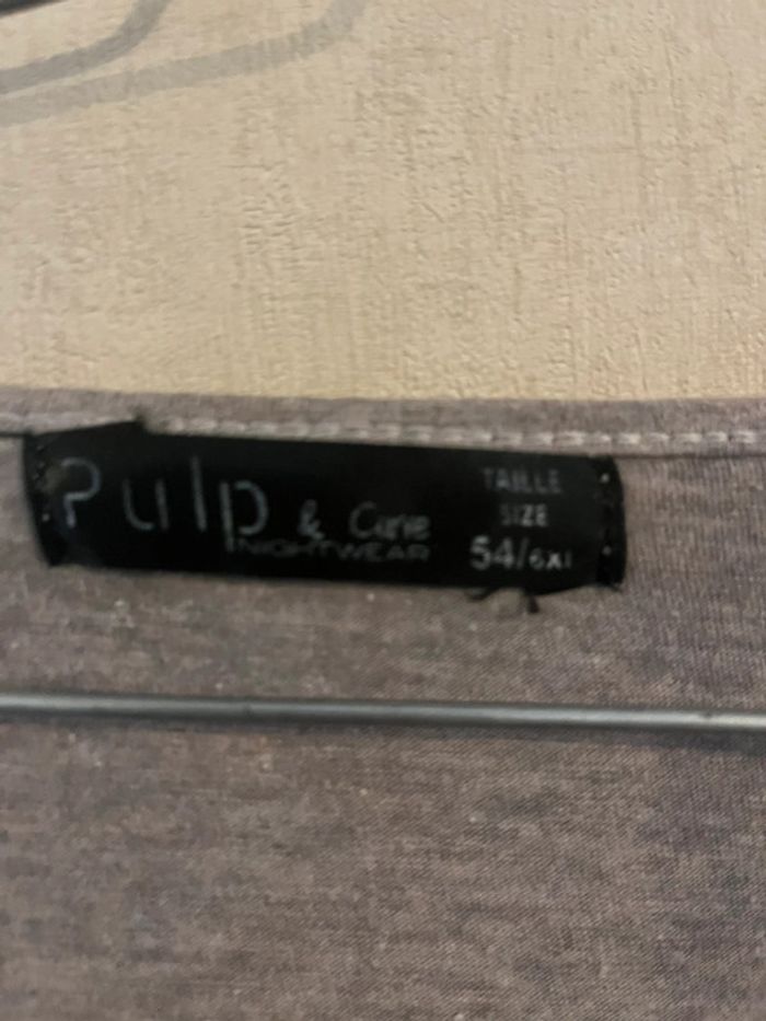 T-shirt gris - photo numéro 3