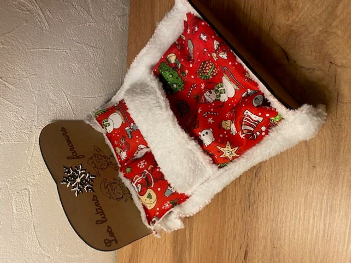 Lit Féérique en Fourrure des Lutins Farceurs