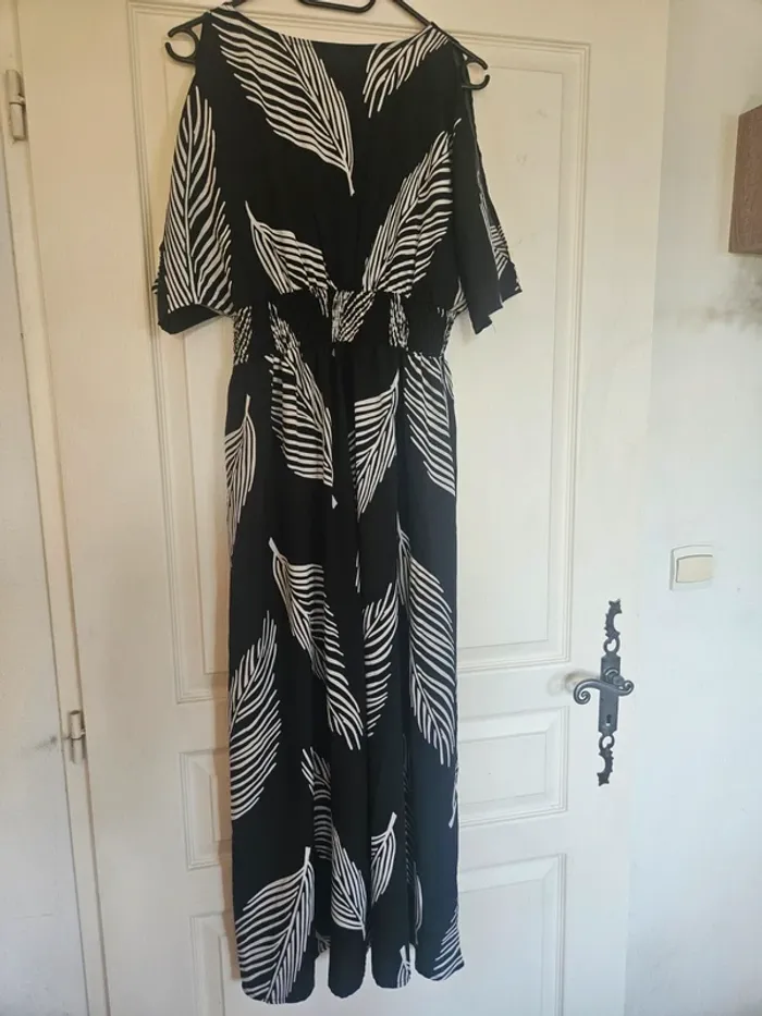 Robe noire neuve avec plumes - Shein - photo numéro 2