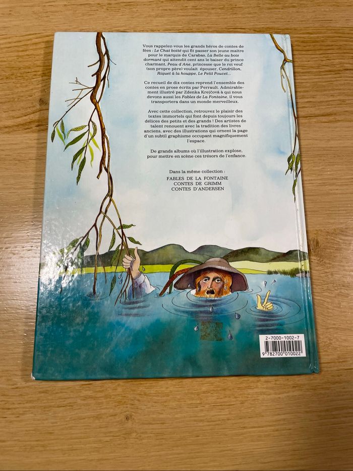 Livre contes de Perrault - photo numéro 3