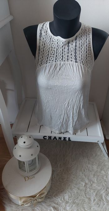 Débardeur écru dentelle loose T38 Jennyfer neuf