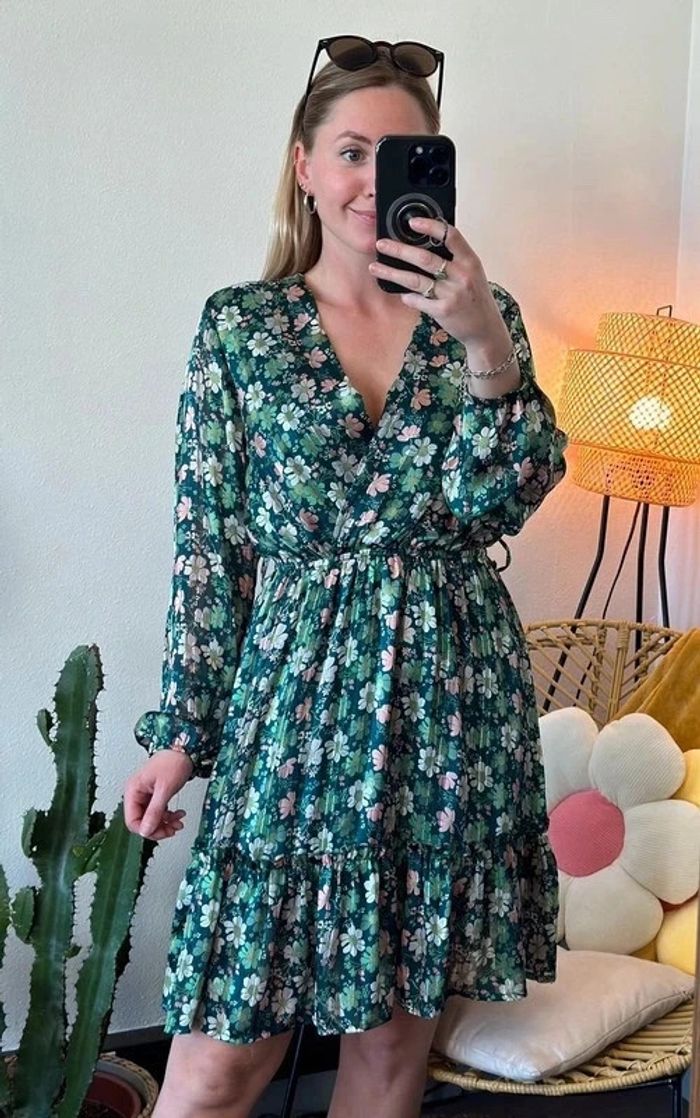 Robe midi verte à imprimé floral, taille S - Version Féminin