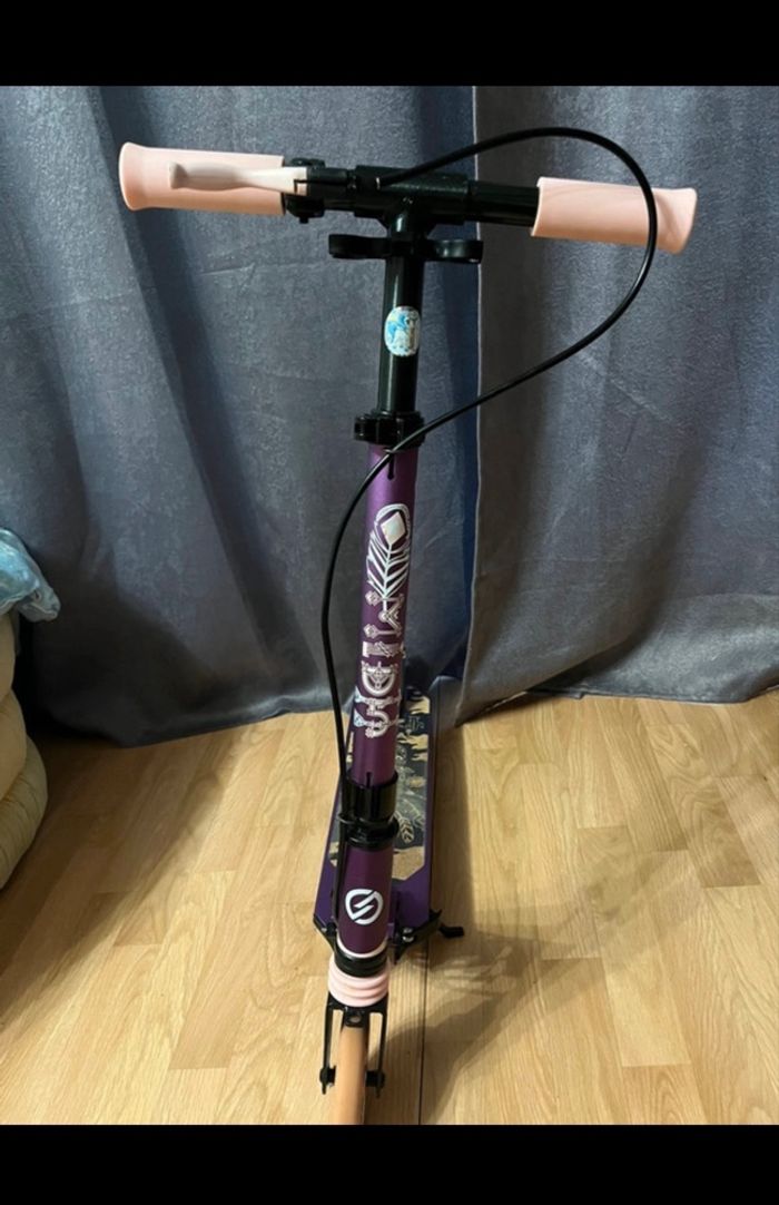 Trottinette - photo numéro 2