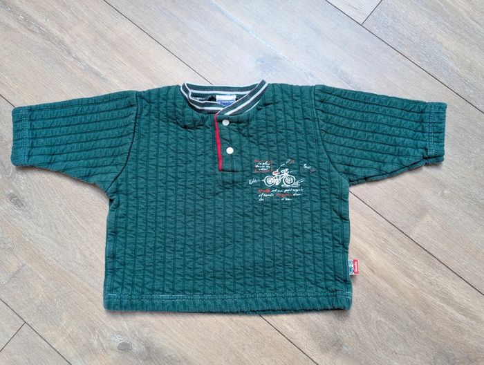 Joli sweat matelassé vintage 12 mois