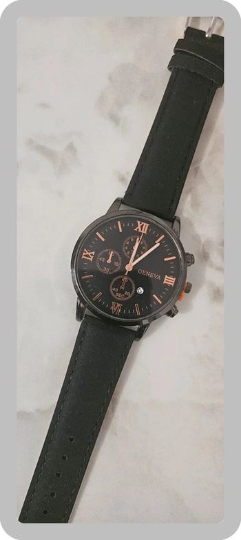 Montre neuve pour homme