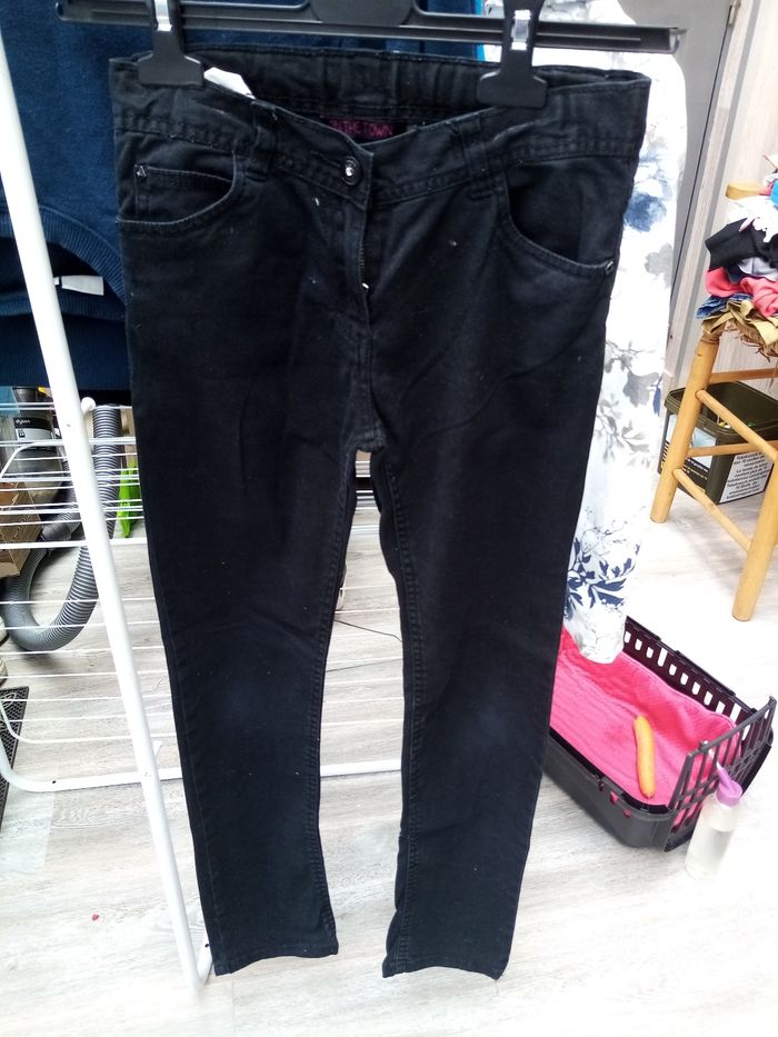 Jean noir 12a