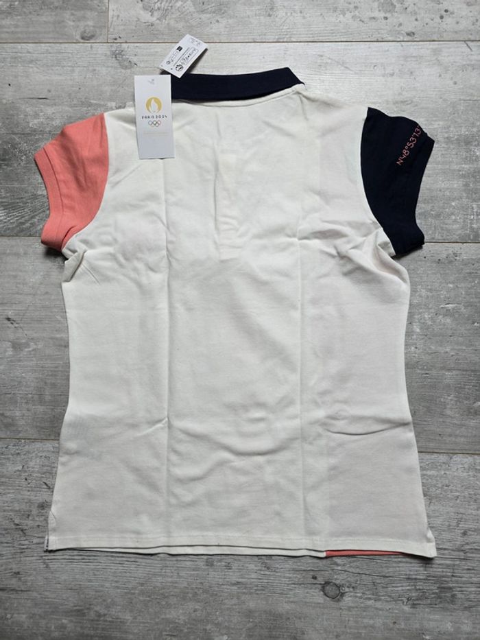 🌟 Polo noir, blanc et corail brodé Officiel des
Jeux Olympiques de Paris 2024-Taille L 🌟 - photo numéro 2