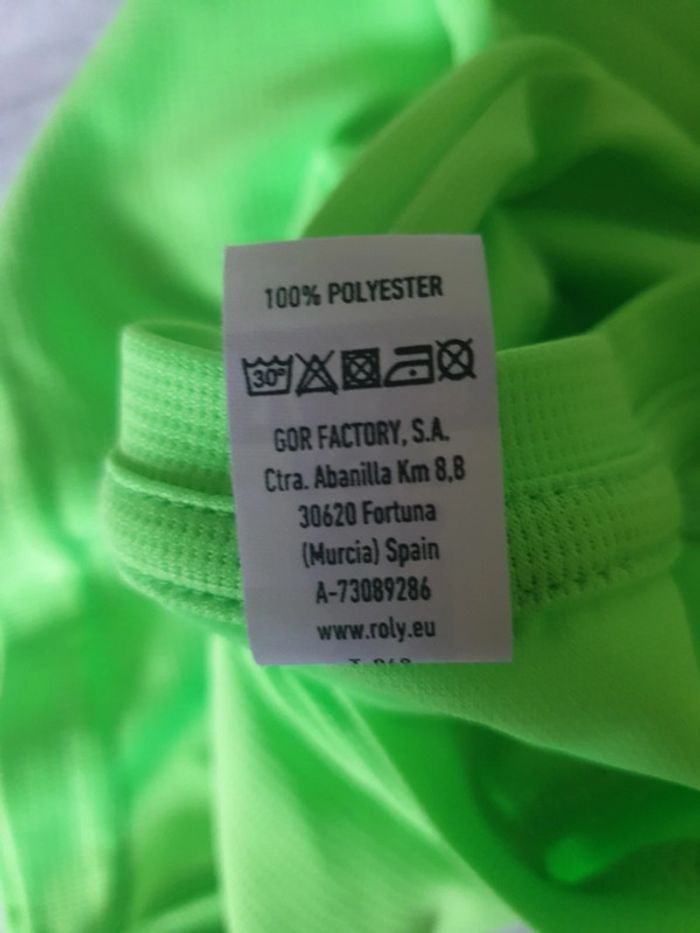 Neuf haut sport antitranspirant vert taille 16 ans - photo numéro 4