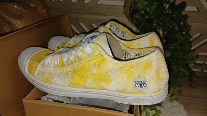 Chaussures pointure 38 - photo numéro 3