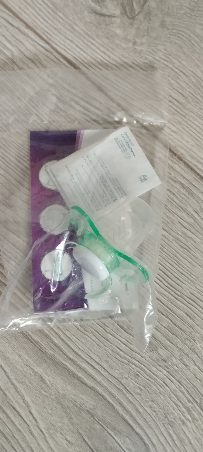 Tétine 0/6 mois Philips avent neuf