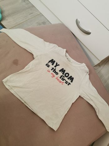 Tee-shirt manche longue 18mois peu porter