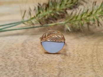 Bague cercle plaqué or et nacre taille 52 neuve