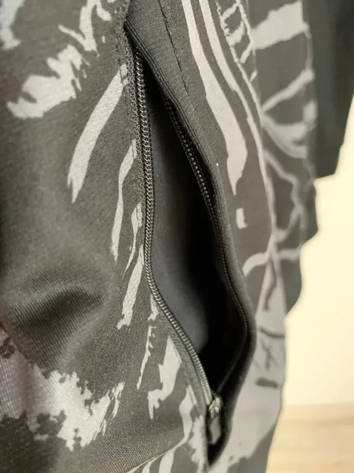 Zipper à capuche noir football taille L - photo numéro 5