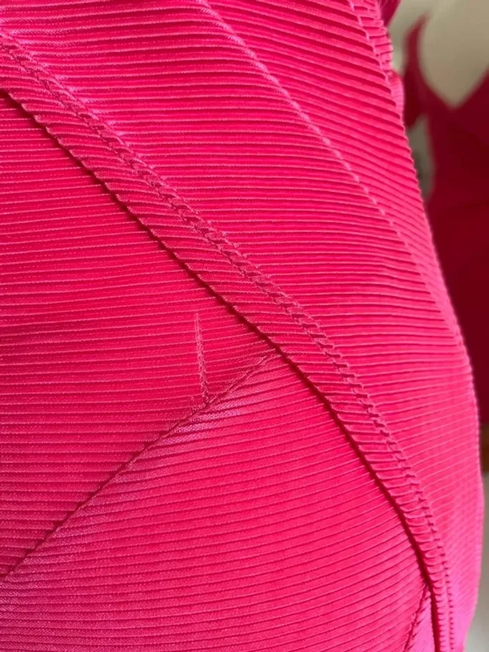 Robe rose fuschia moulante Weinsanto - photo numéro 4