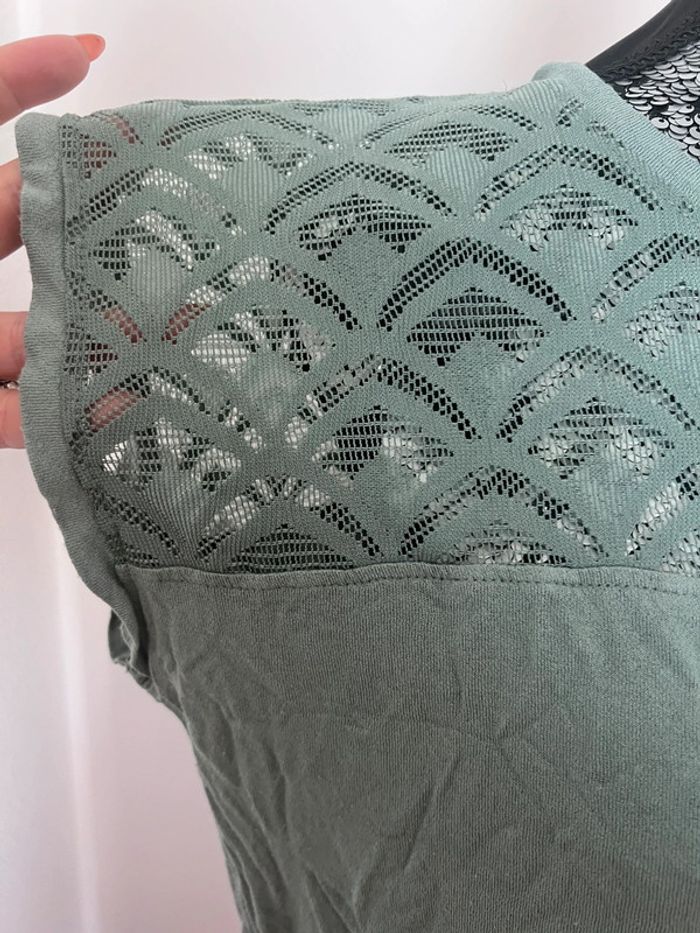 Teeshirt ajouré - photo numéro 2