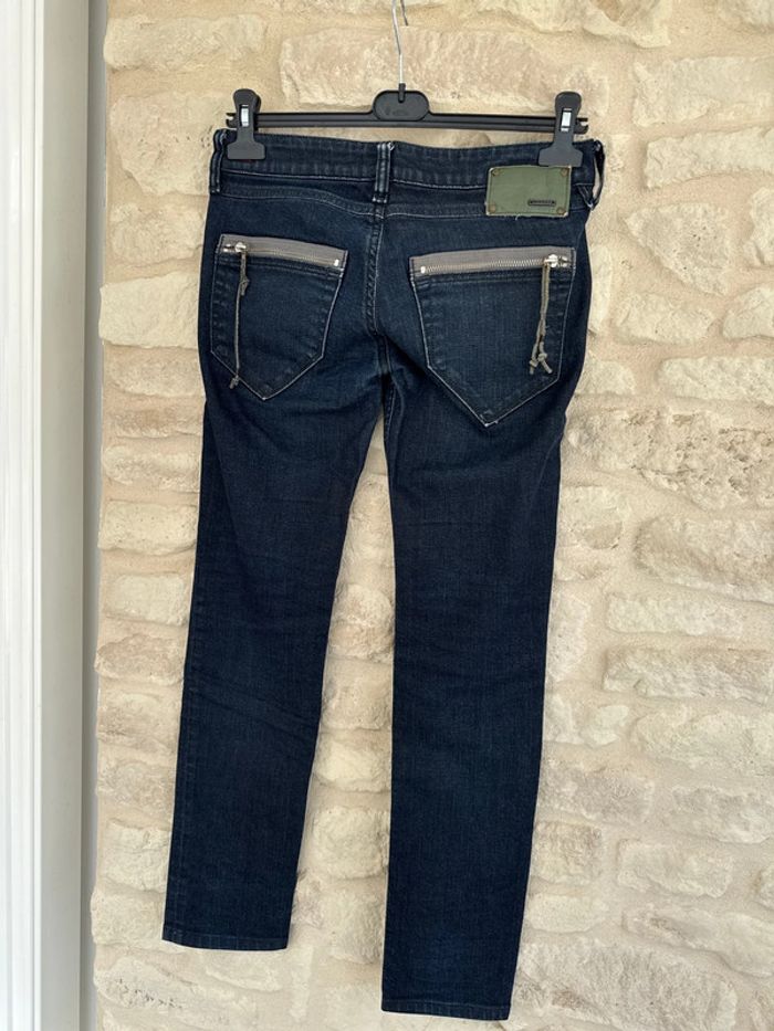 Jean brut bleu marine Diesel Taille 36 - 13 € - photo numéro 6