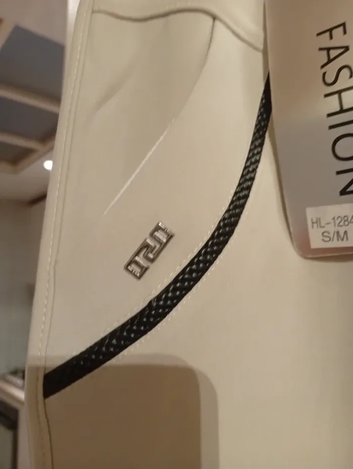 Pantalon NEUF taille S/M - photo numéro 2