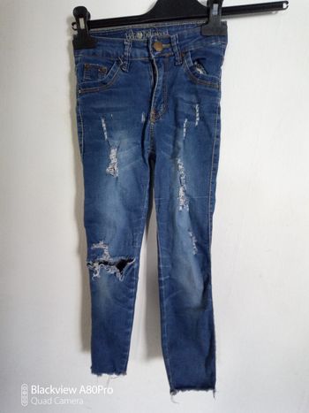 Jean déchiré enfant fille   6 ans / 7ans