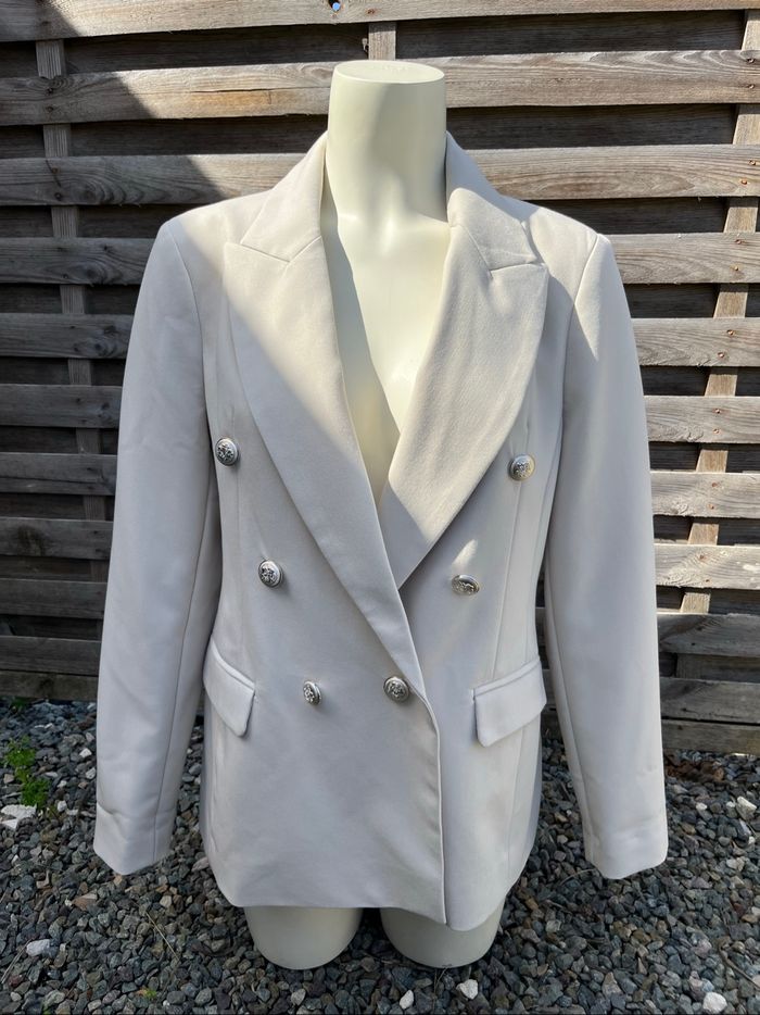 Blazer crème Primark taille L - photo numéro 2