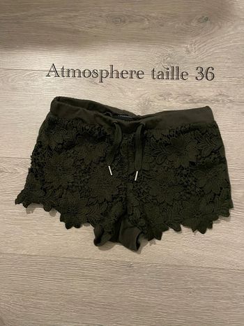 Short kaki Atmosphère à dentelle - Taille 36