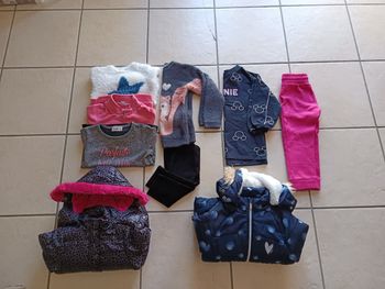 Lot vêtements  filles multimarques 3 ans