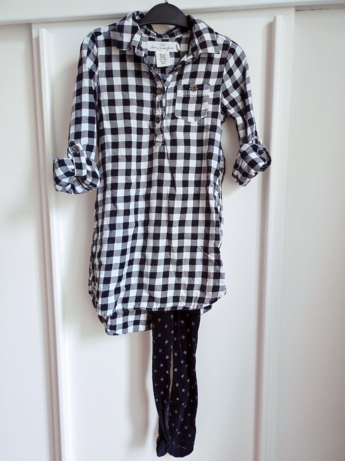 Robe chemise et collants