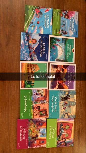 Lot complet 10 livres neufs mcdo