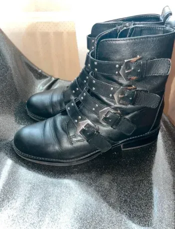 Bottines cuir