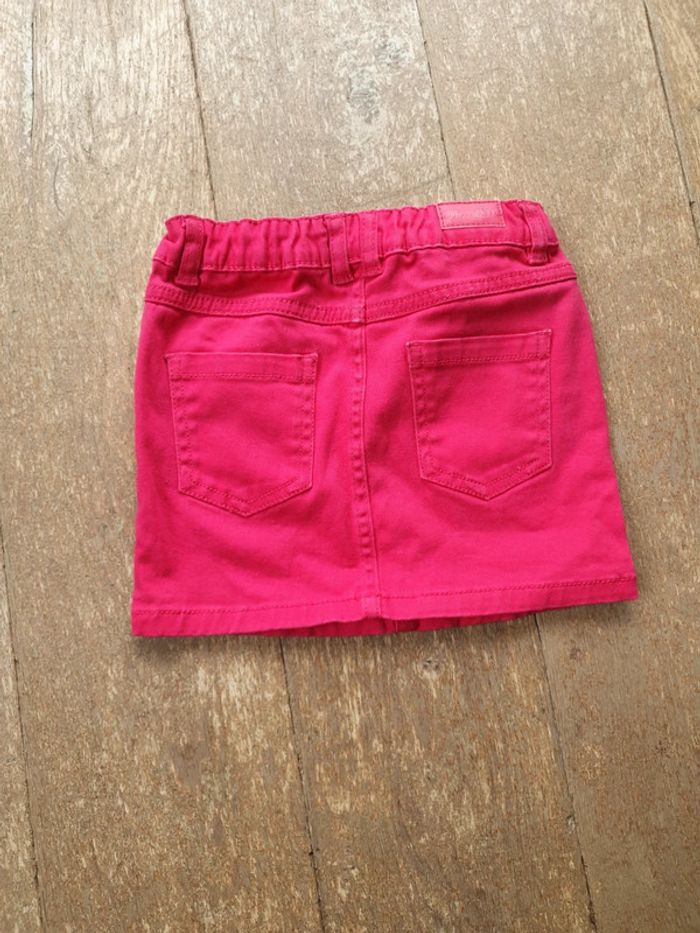 Jupe en jean fushia - photo numéro 2