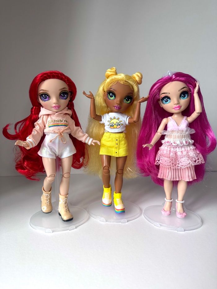 Lot junior Rainbow High