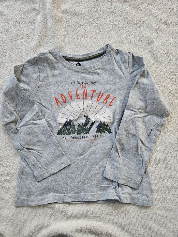 T-shirt  Taille 4 ans