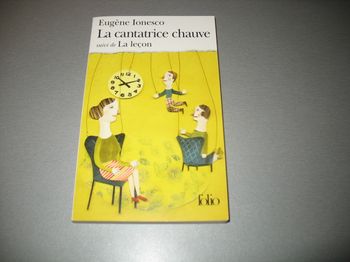 LIVRE : LA CANTATRICE CHAUVE "FOLIO" - n°26