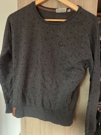 Pull gris noir