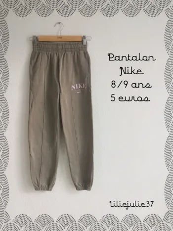 Pantalon Nike 8/9 ans