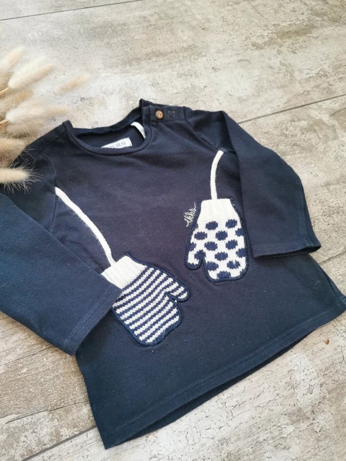 🌺IKKS 6mois Très joli teeshirt manches longues bleu marine et blanc pois rayure blanc moufles fille - photo numéro 2