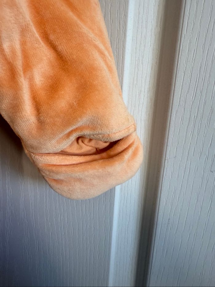 Combinaison 6 mois - photo numéro 3