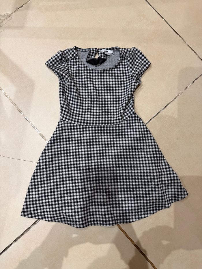 Lot robe fille - photo numéro 4