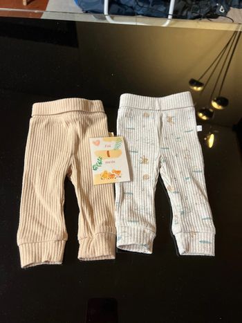 Lot de pantalons