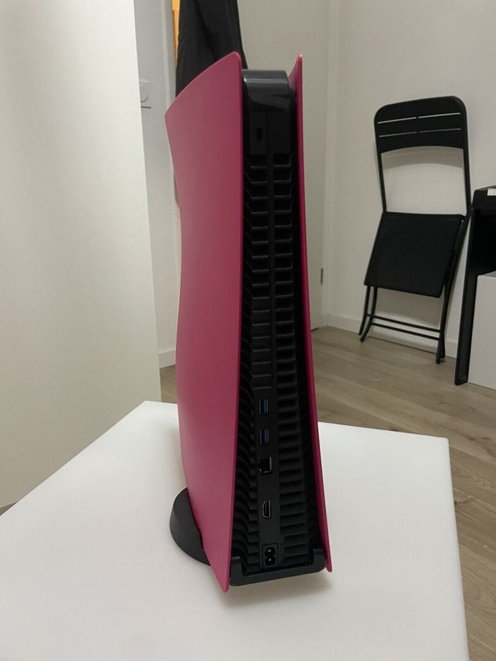 PS5 édition Standard + Bonus - photo numéro 2