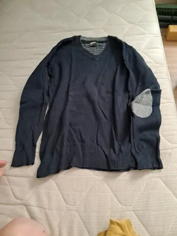 Pull fin garçon taille 8 ans