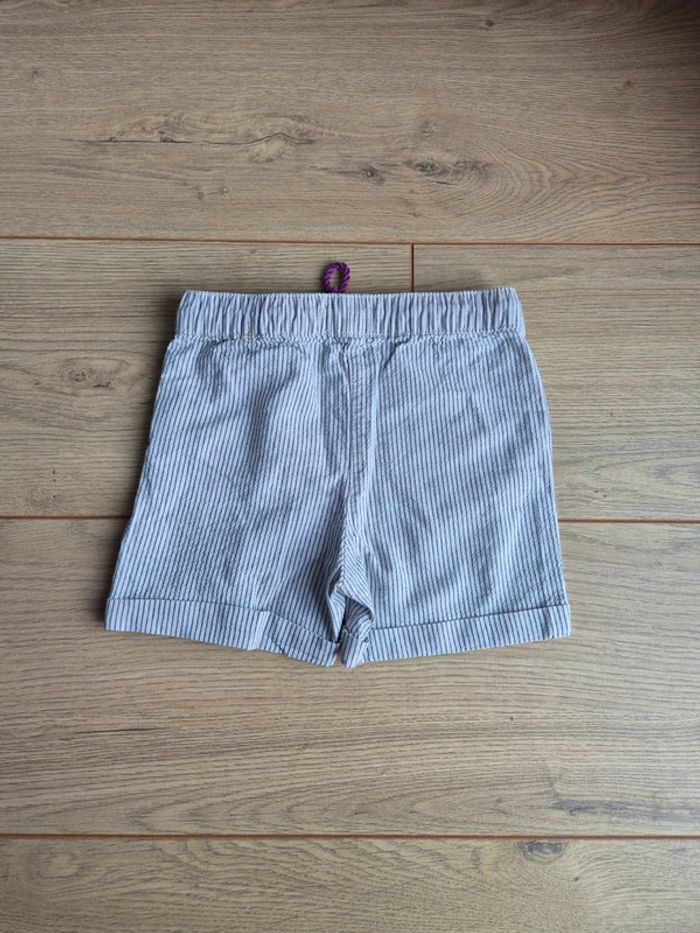 Short rayé compagnie des petits 18 mois - photo numéro 3