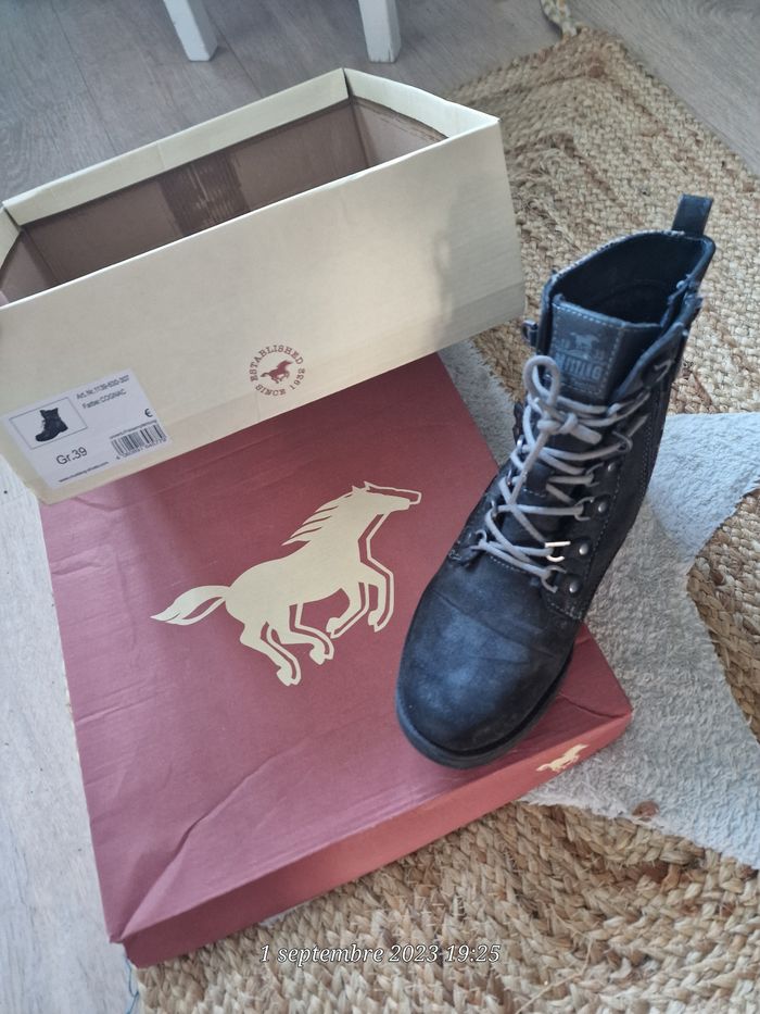 Mustang Hiver Neuve - photo numéro 7